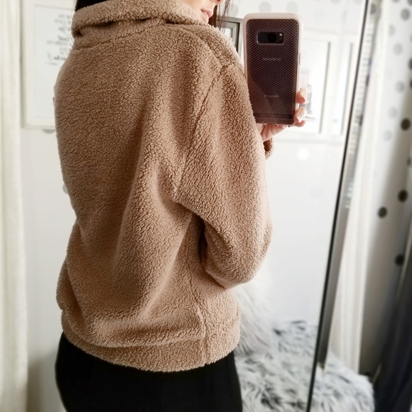 🎈Taupe Sherpa Pullover Half Zip Up Jacket - Picture 3 of 5